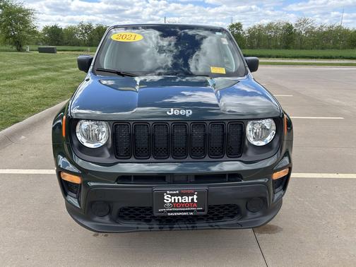 Technogreen Metallic Clearcoat 2021 Jeep Renegade Jeepster