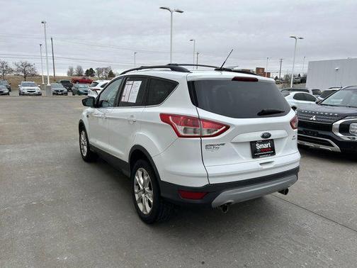 Oxford White 2013 Ford Escape SE
