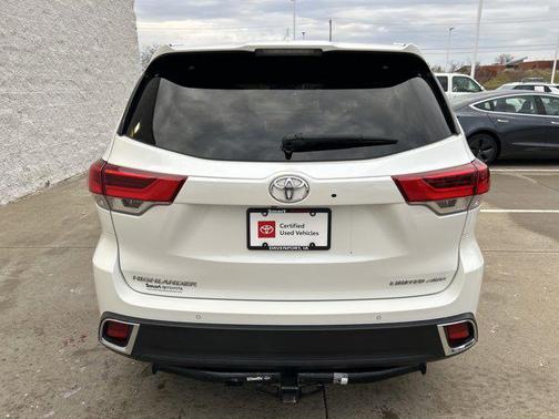 2018 Toyota Highlander Limited Platinum
