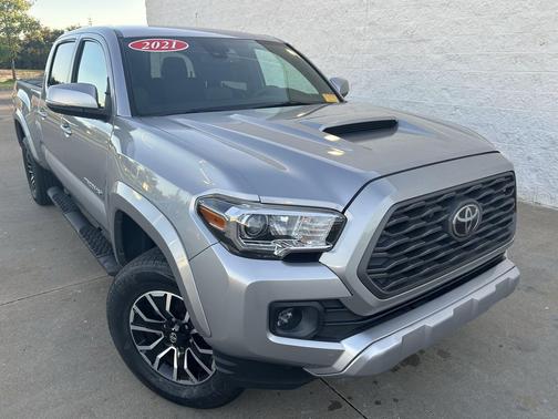 Silver Sky Metallic 2021 Toyota Tacoma TRD Sport