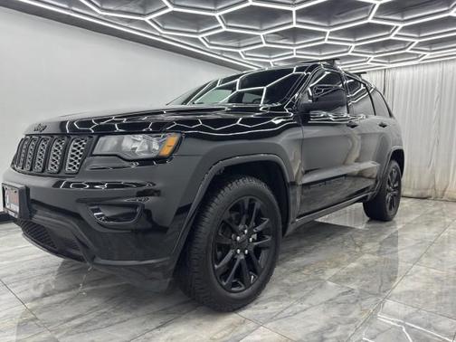 2020 Jeep Grand Cherokee Altitude