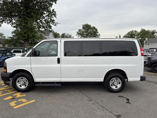 2020 Chevrolet Express 3500 LS