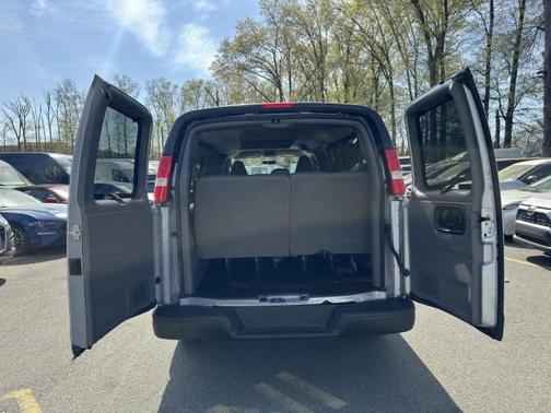 2020 Chevrolet Express 3500 LS