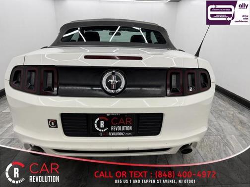 2013 Ford Mustang V6
