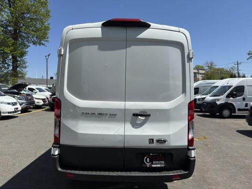 2023 Ford Transit-250 T-250 148'' MR