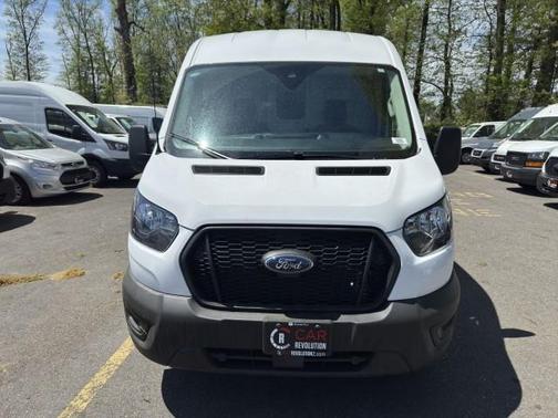 2023 Ford Transit-250 T-250 148'' MR