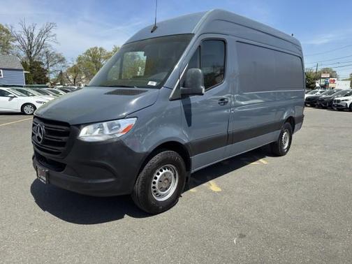 2019 Mercedes-Benz Sprinter 2500 HR 144''