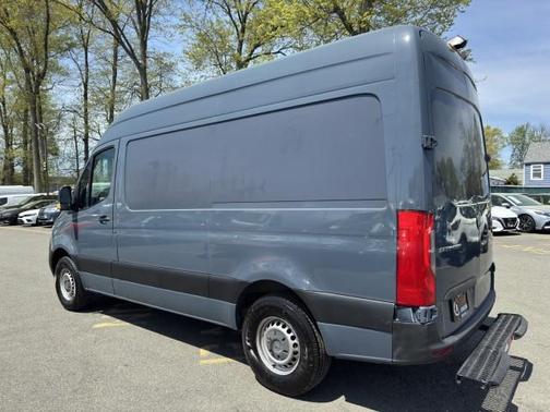 2019 Mercedes-Benz Sprinter 2500 HR 144''