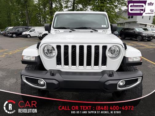 White 2022 Jeep Gladiator Overland