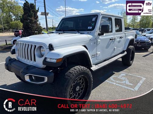 White 2022 Jeep Gladiator Overland