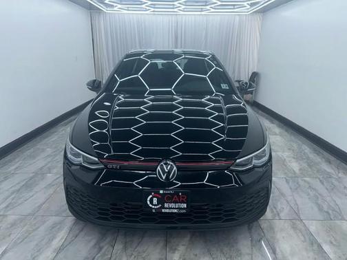 2024 Volkswagen Golf GTI 2.0T S