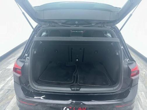 2024 Volkswagen Golf GTI 2.0T S