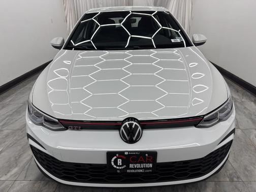 2024 Volkswagen Golf GTI 2.0T S