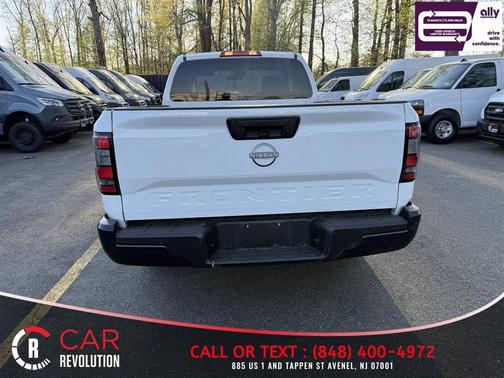 Glacier White 2024 Nissan Frontier S