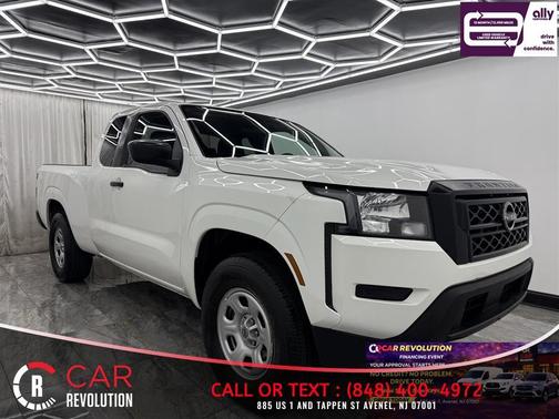 Glacier White 2024 Nissan Frontier S