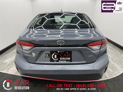 Silver 2024 Toyota Corolla LE