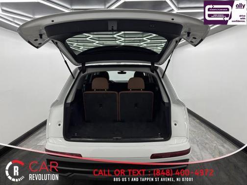 2023 Audi Q7 55 Premium Plus