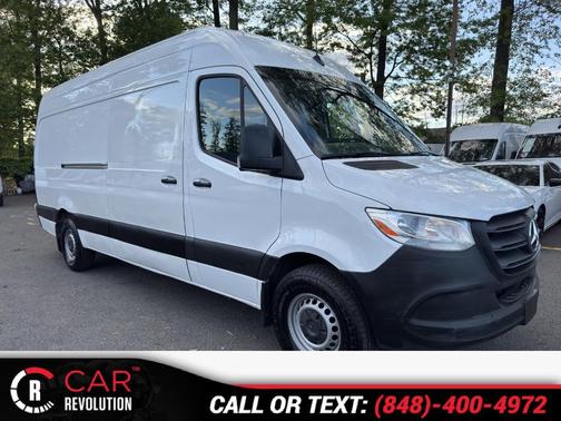 2023 Mercedes-Benz Sprinter 2500 HR I44 GAS 170''