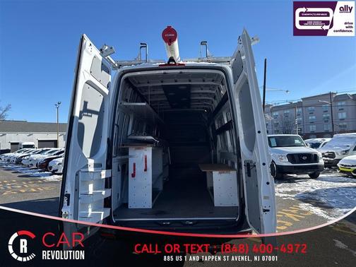 2022 Mercedes-Benz Sprinter 2500 HIGH ROOF I4 GAS 170''