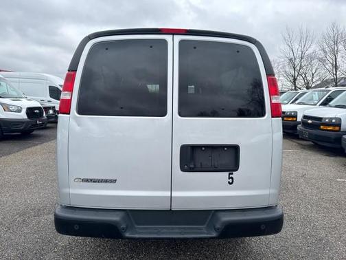 2020 Chevrolet Express 3500 LS