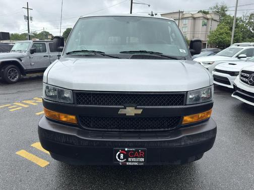 2020 Chevrolet Express 3500 LS