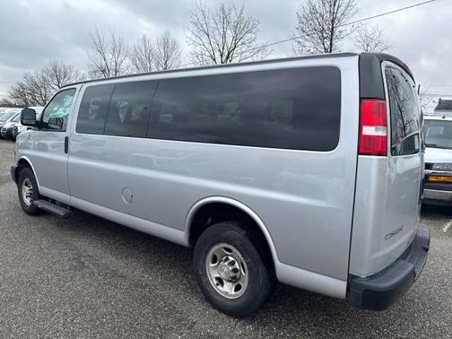 2020 Chevrolet Express 3500 LS