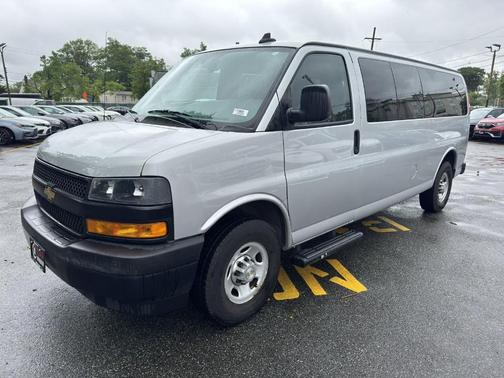 2020 Chevrolet Express 3500 LS