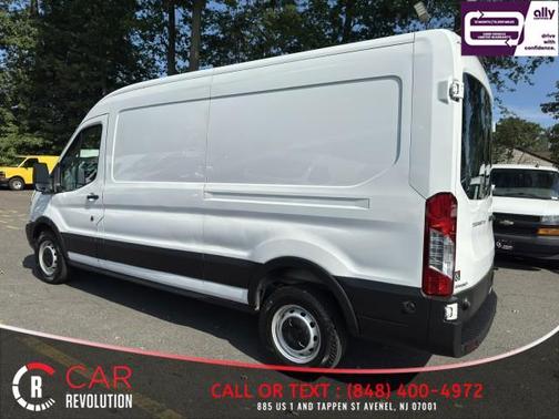 2019 Ford Transit-250 148 WB Medium Roof Cargo