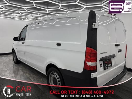 2023 Mercedes-Benz Metris Base