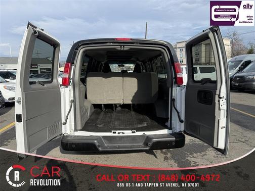 2023 Chevrolet Express 3500 LS