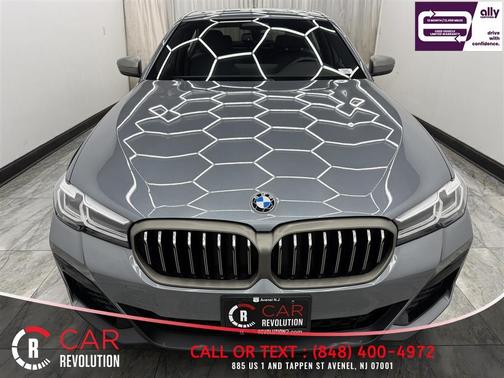 Gray 2022 BMW M550 i xDrive