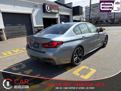 Gray 2022 BMW M550 i xDrive