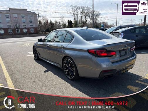 Gray 2022 BMW M550 i xDrive