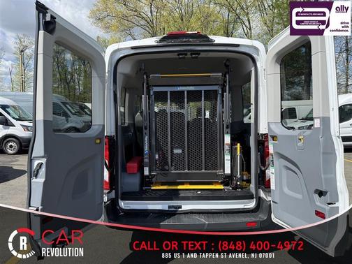 White 2018 Ford Transit-150 XL T-150 130'' MR