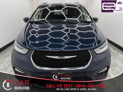 2021 Chrysler Pacifica Hybrid Touring L