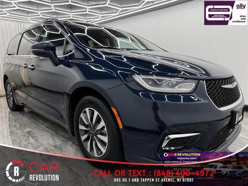 Blue 2021 Chrysler Pacifica Hybrid Touring L