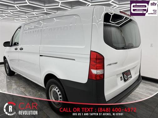2022 Mercedes-Benz Metris Base