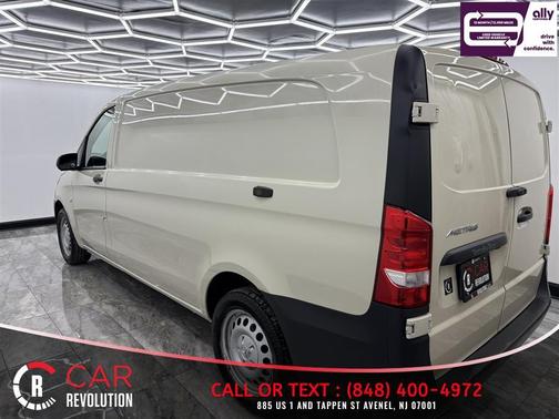 2020 Mercedes-Benz Metris Base