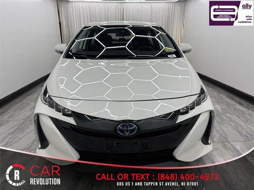 White 2020 Toyota Prius Prime LE