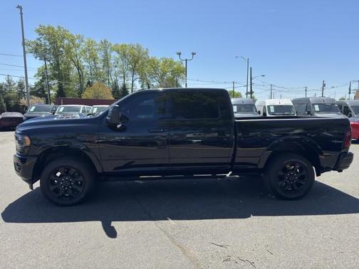 2023 RAM 3500 Limited