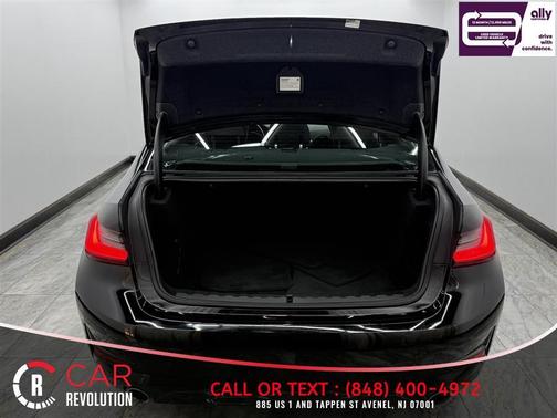Black 2019 BMW 330 i xDrive