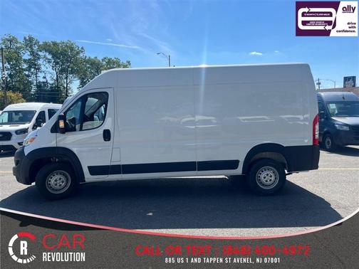 White 2025 RAM ProMaster 2500 High Roof