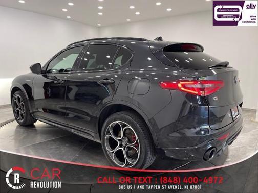 2022 Alfa Romeo Stelvio Veloce