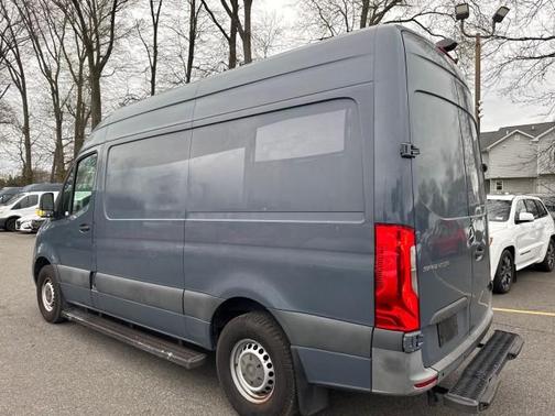 2019 Mercedes-Benz Sprinter 2500 HR 144''