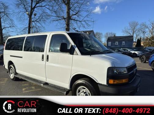 2022 Chevrolet Express 3500 LS