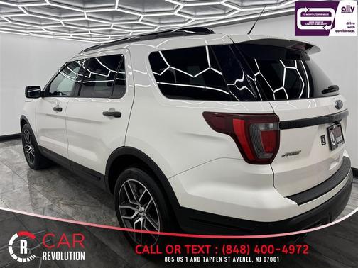 2019 Ford Explorer sport