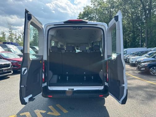 2022 Ford Transit-350 XLT