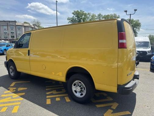 2021 Chevrolet Express 2500 Work Van
