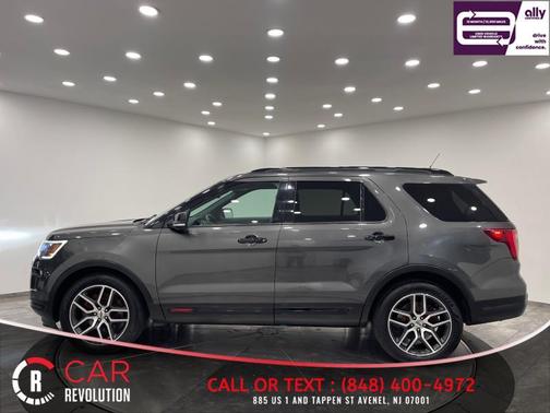 Gray 2019 Ford Explorer sport