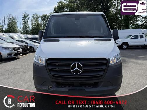 White 2023 Mercedes-Benz Sprinter 2500 ROOF 4-CYL GAS